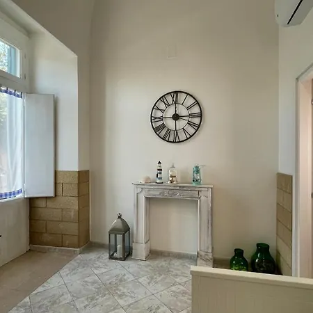 La Casa Del Pescatore N 11 - Porto Di St Spirito Apartment